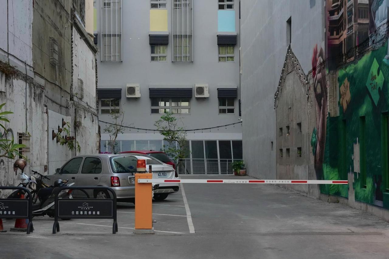 璿 旅 Syuan Hotel Tainan Exterior foto